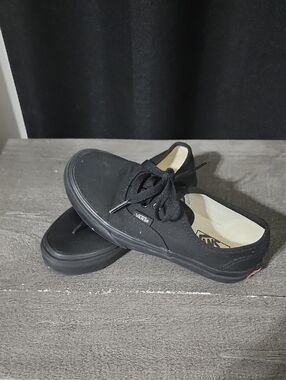 Vans Black Low-Top Canvas Sneakers
